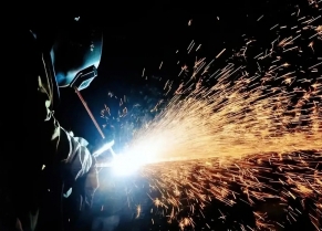 Common heat treatment methods and practical applications for steel structures